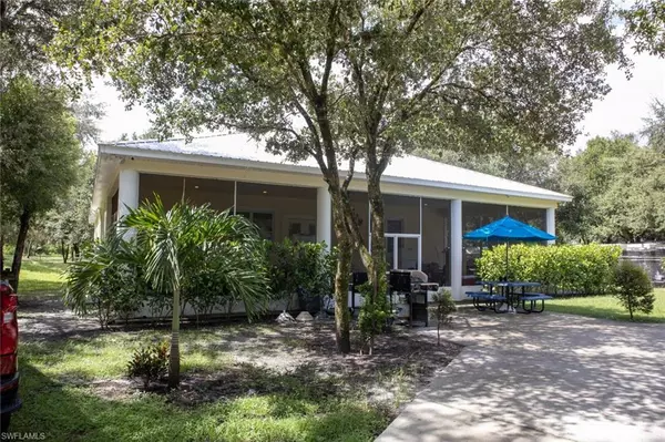255 C RD, Labelle, FL 33935
