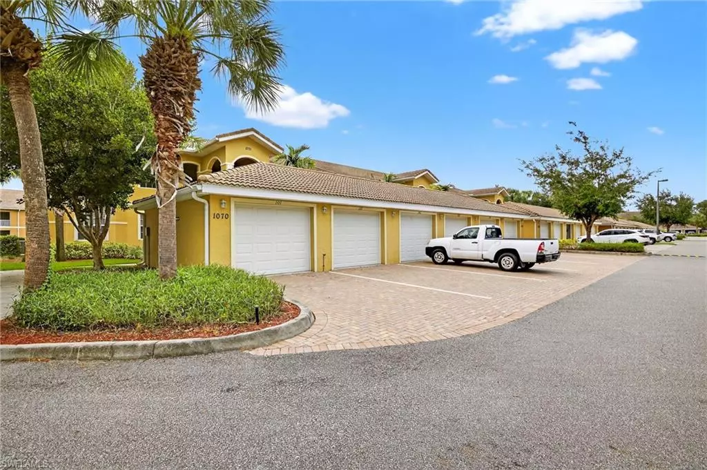 Cape Coral, FL 33909,1070 Winding Pines CIR #201