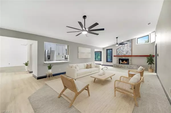 Fort Myers, FL 33908,7239 Hendry Creek DR