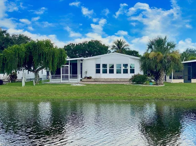 339 Sunrise AVE, North Fort Myers, FL 33903