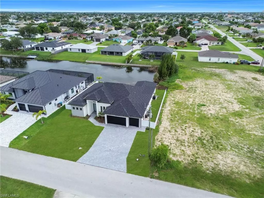 Cape Coral, FL 33914,706 SW 28th ST
