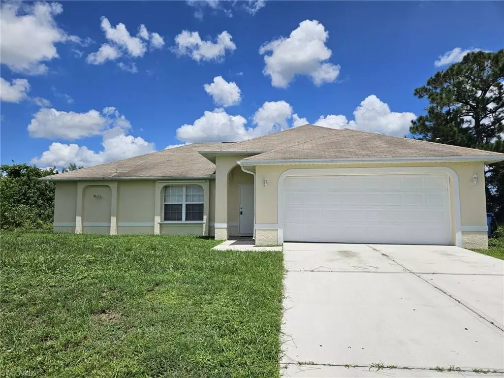 Lehigh Acres, FL 33974,861 Chipley ST
