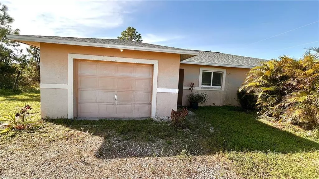 Lehigh Acres, FL 33973,4721 24th ST SW