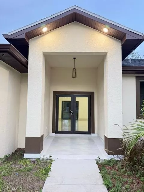 208 Grant AVE, Lehigh Acres, FL 33936