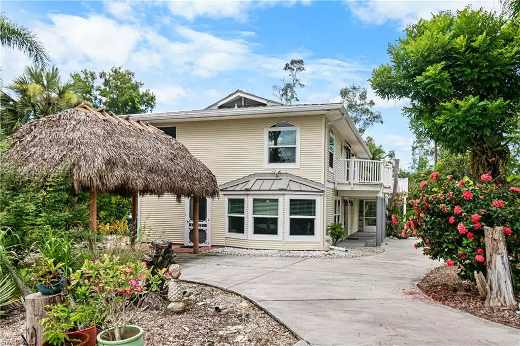 Fort Myers, FL 33912,15560 S Pebble LN