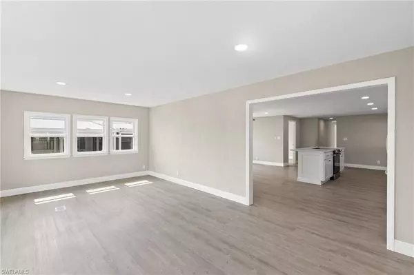 Naples, FL 34112,57 San Remo CIR