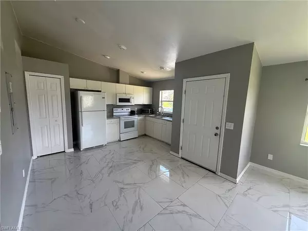 Lehigh Acres, FL 33974,1021 Danforth ST