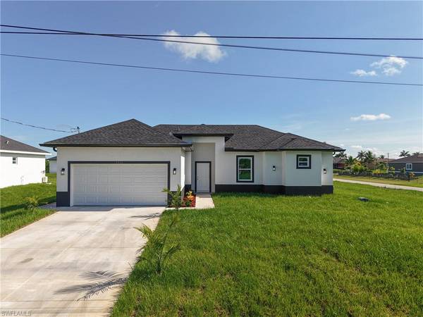 5000 Bygone ST, Lehigh Acres, FL 33971