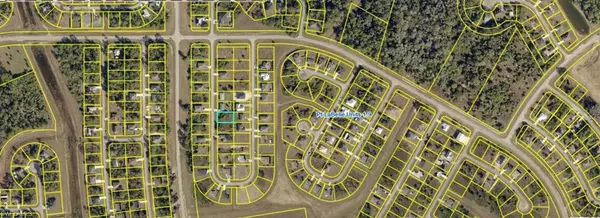 8014 Buttercup CIR, Labelle, FL 33935