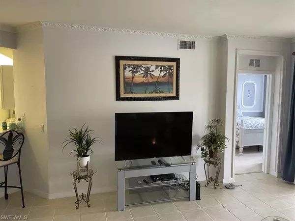 Fort Myers, FL 33913,10028 Colonial Country Club BLVD