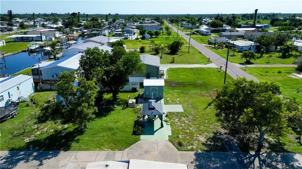 St. James City, FL 33956,5008 Sandpiper DR