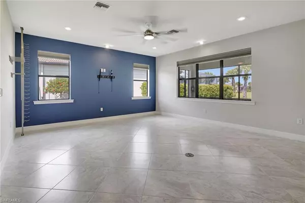 Fort Myers, FL 33913,11752 Bowes CIR