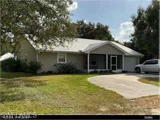 247 Citrus ST, Labelle, FL 33935