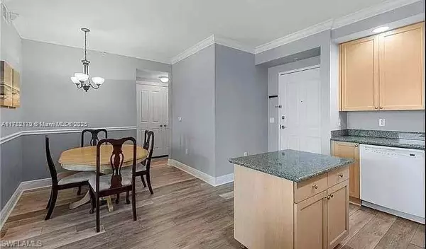 Fort Myers, FL 33916,2825 Palm Beach BLVD #418