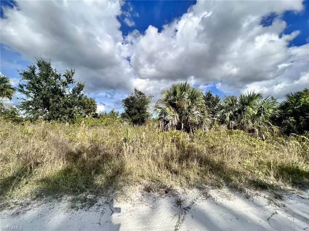 Punta Gorda, FL 33983,27120 San Carlos DR