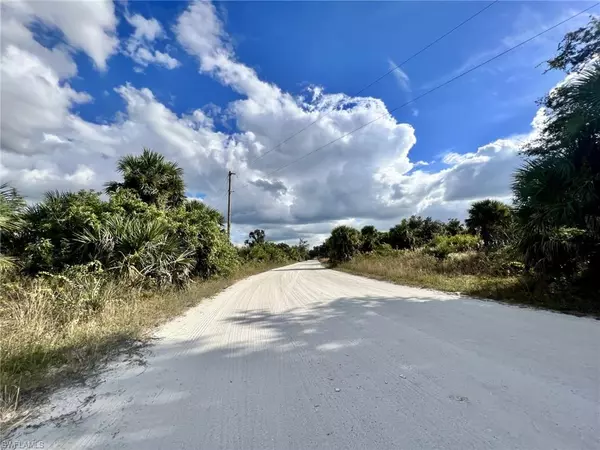 Punta Gorda, FL 33983,27120 San Carlos DR