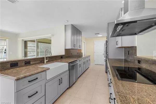 Bokeelia, FL 33922,16340 Buccaneer ST