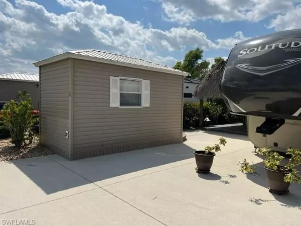 Fort Myers, FL 33905,5176 Cypress Trail Resort CIR