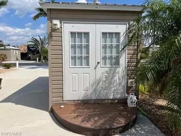 Fort Myers, FL 33905,5176 Cypress Trail Resort CIR