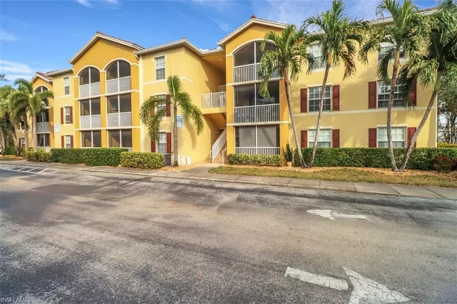 4105 Residence DR #722, Fort Myers, FL 33901