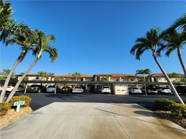 Cape Coral, FL 33904,4515 Country Club BLVD #204
