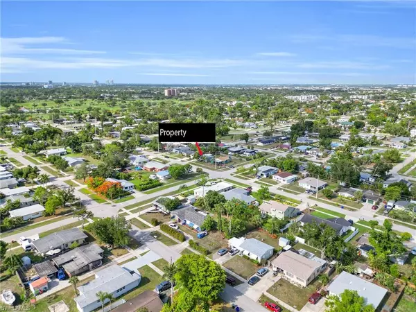 Fort Myers, FL 33901,3847 Maxine ST
