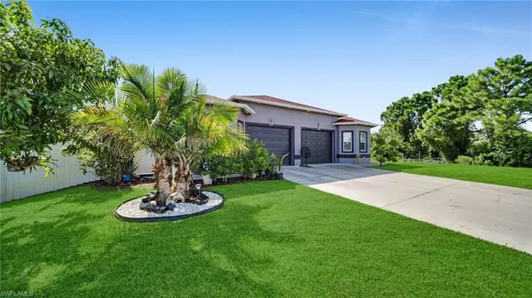 Lehigh Acres, FL 33973,320/322 Homer AVE S