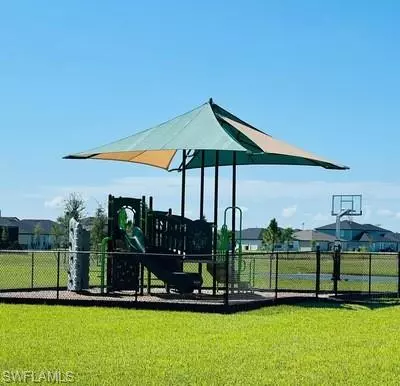 North Fort Myers, FL 33917,4261 Canova CT