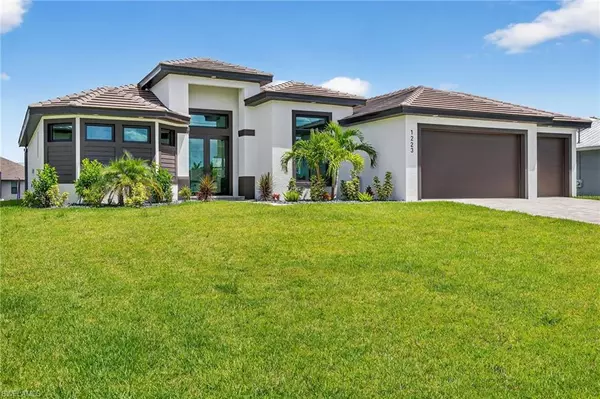 Cape Coral, FL 33914,1223 SW 28th TER