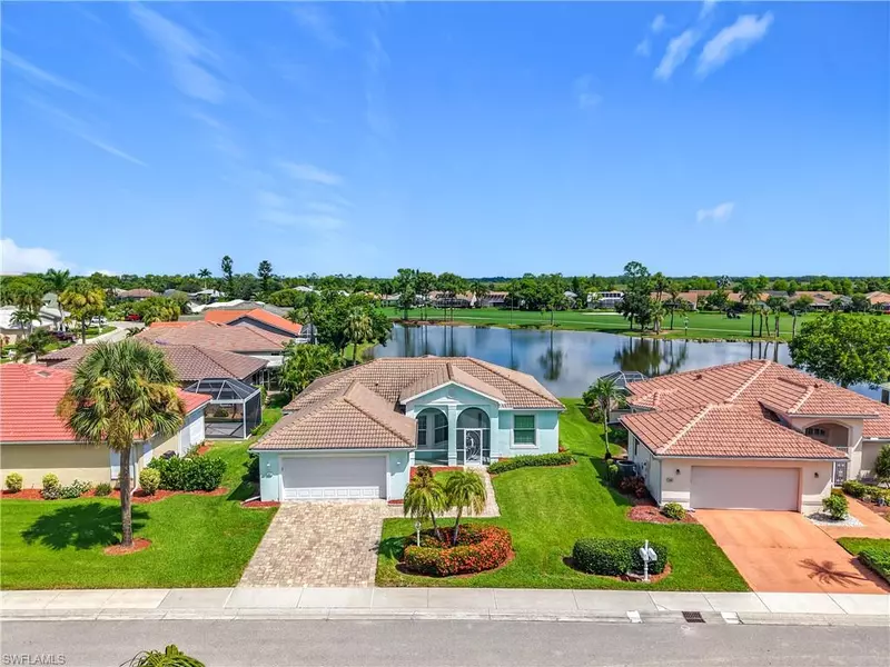 2071 Rio Nuevo DR, North Fort Myers, FL 33917