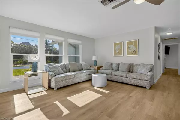 Sanibel, FL 33957,1739 Jewel Box DR