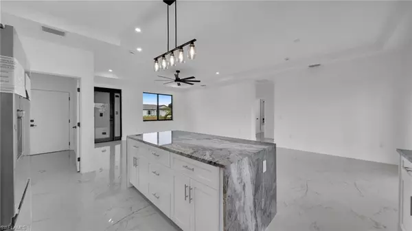 Cape Coral, FL 33909,1229 NE 41st ST