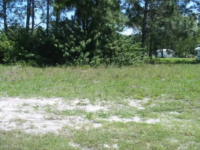 8461 EBSON DR DR N, Fort Myers, FL 33917