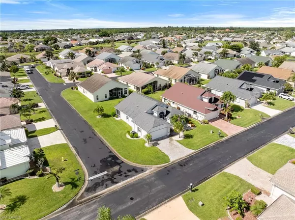 North Fort Myers, FL 33917,3820 Ponytail Palm CT