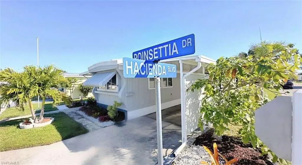 Fort Myers, FL 33905,277 Poinsettia DR