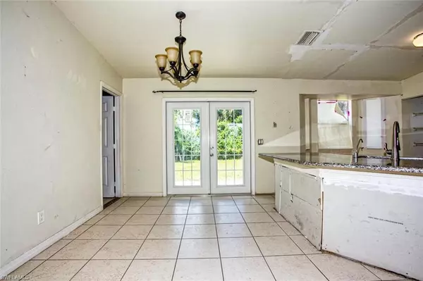 Lehigh Acres, FL 33976,3501 38th ST SW