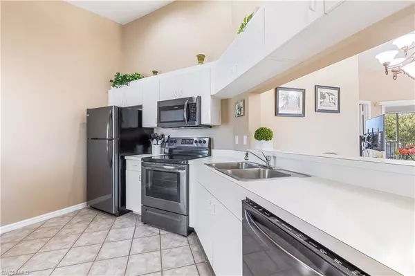 Fort Myers, FL 33913,12069 Summergate CIR #204
