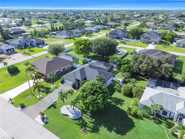 Cape Coral, FL 33991,1726 SW 21st ST