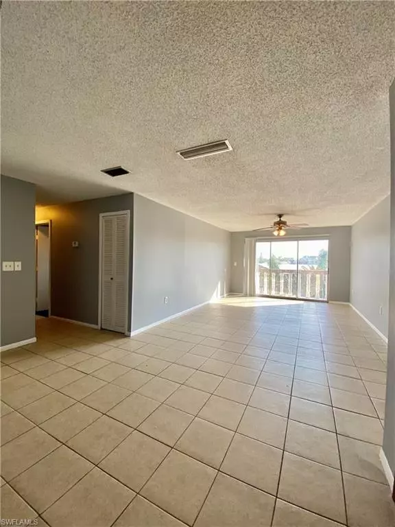 Fort Myers, FL 33901,3704 Broadway #317