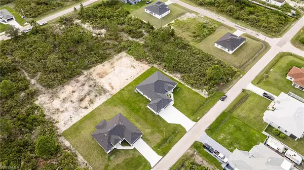 Lehigh Acres, FL 33972,1019 Rush AVE