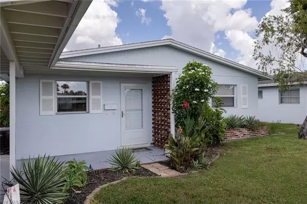 Lehigh Acres, FL 33936,2205 Croton CT