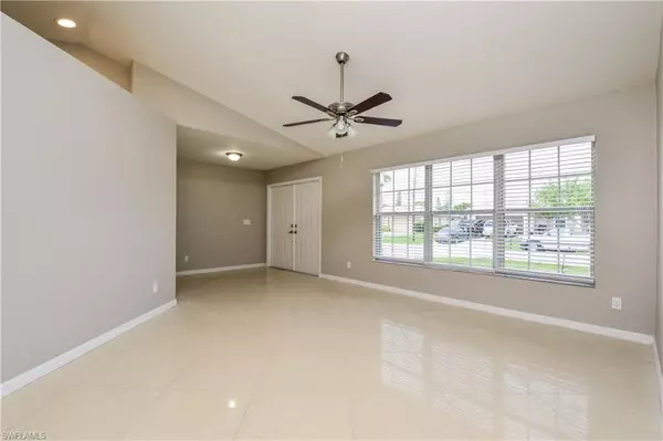 Cape Coral, FL 33904,916 SE 33rd TER