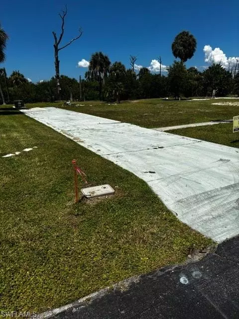 13711 Dowitcher DR, Fort Myers, FL 33908