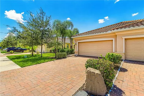 Naples, FL 34120,1838 Alameda DR
