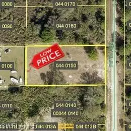 1505 5th AVE, Lehigh Acres, FL 33972