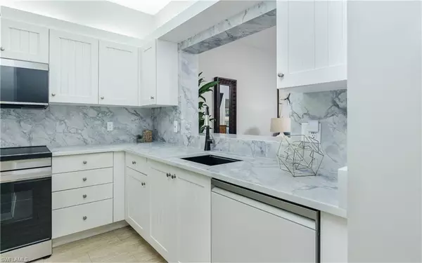 Fort Myers, FL 33919,14570 Daffodil DR #803