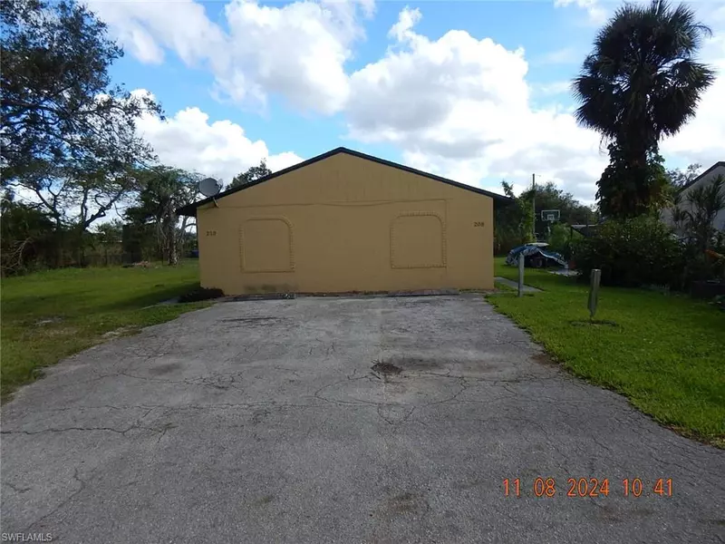 210 Charlotte AVE, Fort Myers, FL 33916