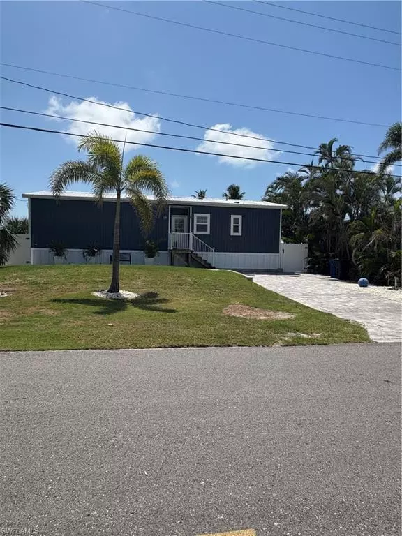 St. James City, FL 33956,2642 York RD