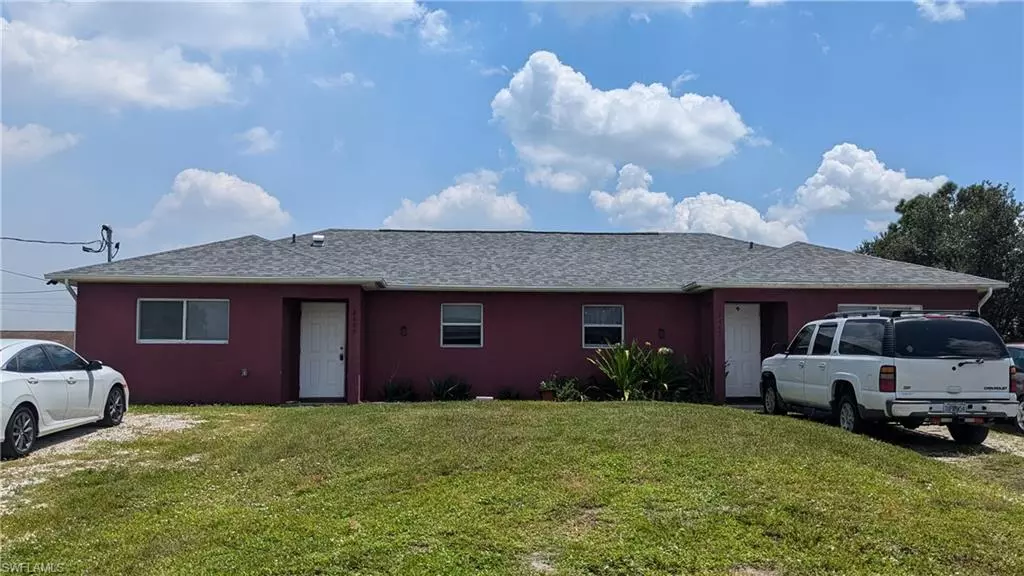2405/2407 Mansfield AVE S, Lehigh Acres, FL 33973