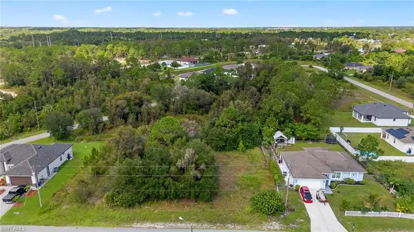 Lehigh Acres, FL 33976,4404 Ruth AVE S